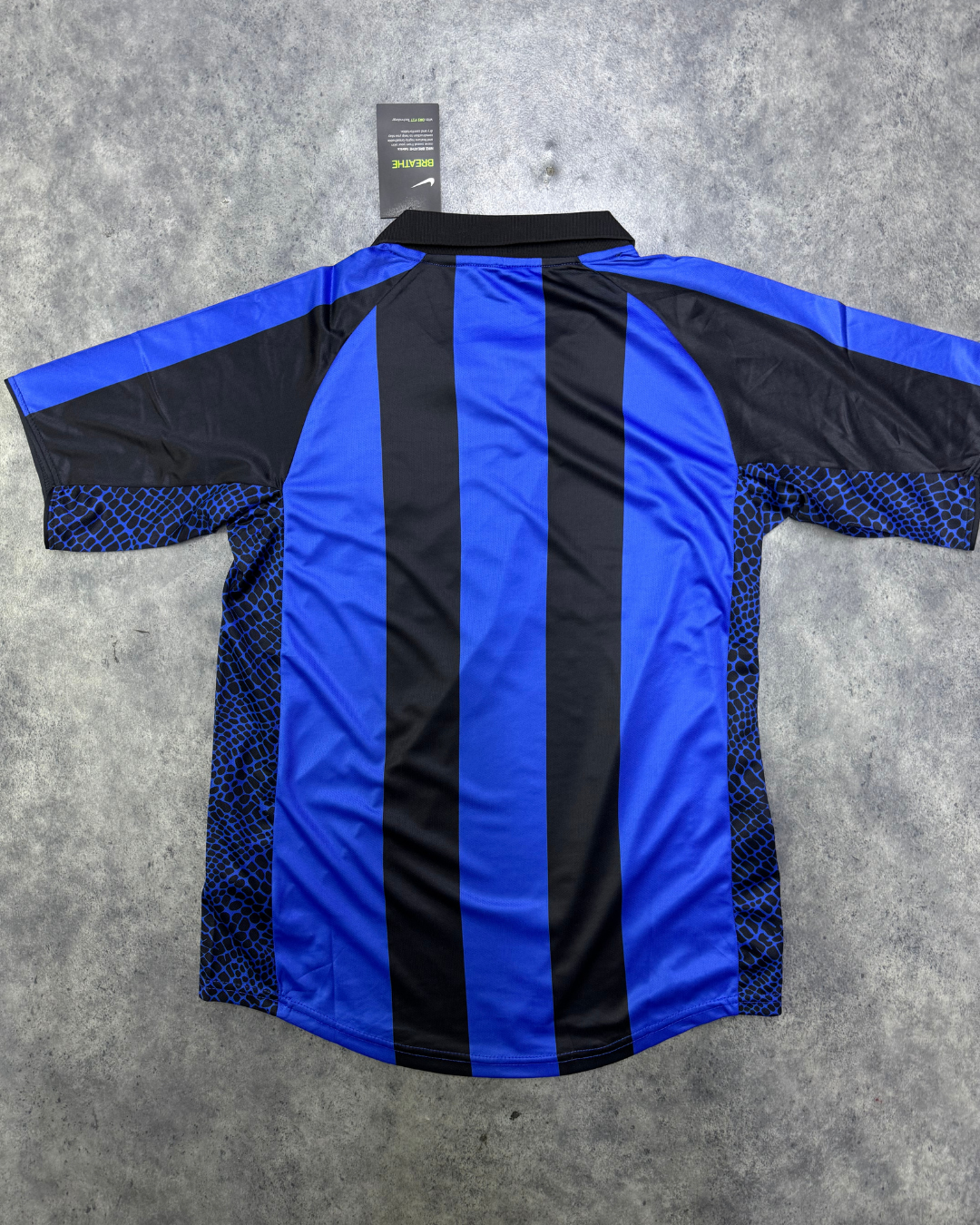 İnter Milan 01/02 İç Saha Retro Player Futbol Forması