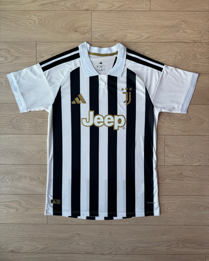 Juventus 2026/27 İç Saha Player Forması