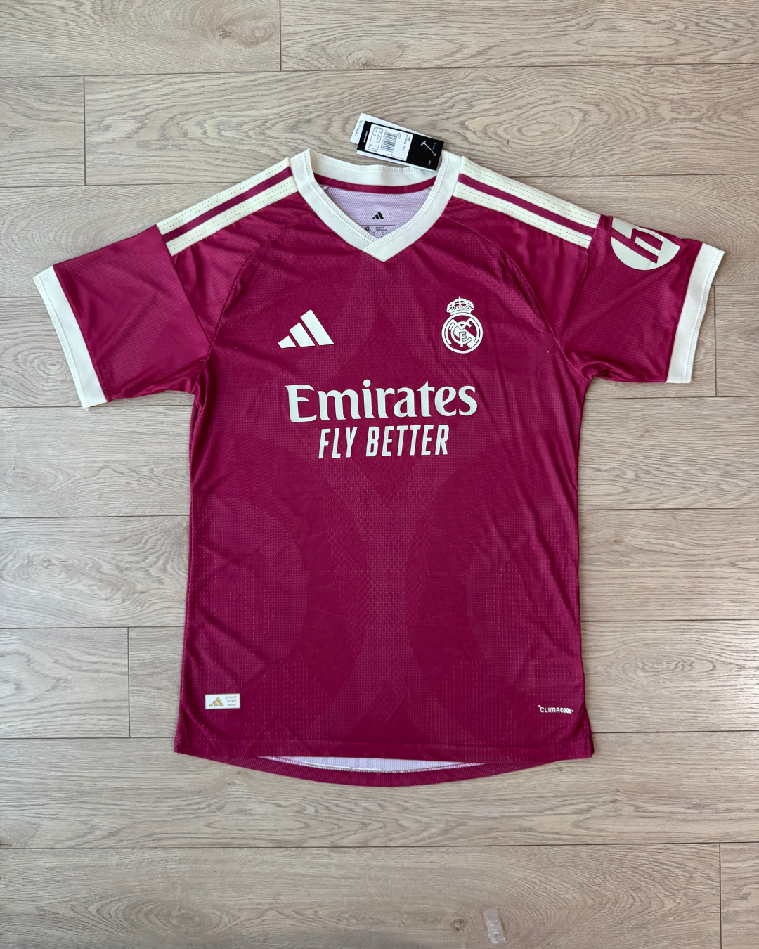 Real Madrid 2026/27 Alternatif Player Futbol Forması