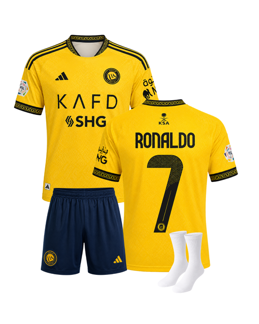 Ronaldo 26/27 Yeni Sezon Al Nassr 3'lü Çocuk Futbol Forma Seti ( Forma,şort ve çorap )