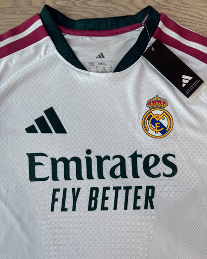 Real Madrid 2026/27 İç Saha Uzun Kollu Player Forması
