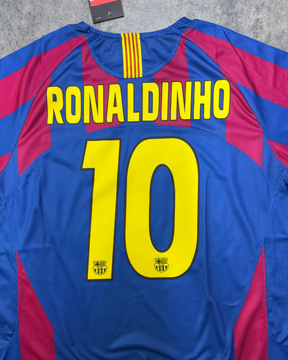 Barcelona 05/06 İç Saha Retro Player Futbol Forması