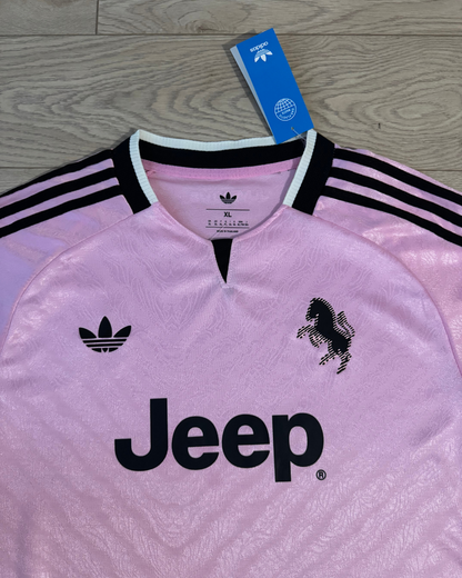 Juventus 2026/27 Deplasman Player Forması