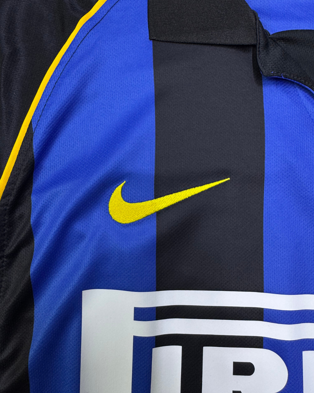 İnter Milan 01/02 İç Saha Retro Player Futbol Forması