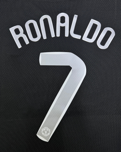 Manchester United 2008 Nostalji Siyah Kısa Kollu Player Futbol Forması