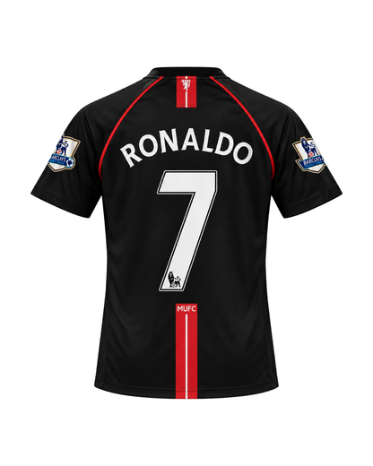 Ronaldo Manchester United 2008 Sezonu Siyah Retro 3'lü Çocuk Futbol Forma Seti (Forma,şort ve çorap)