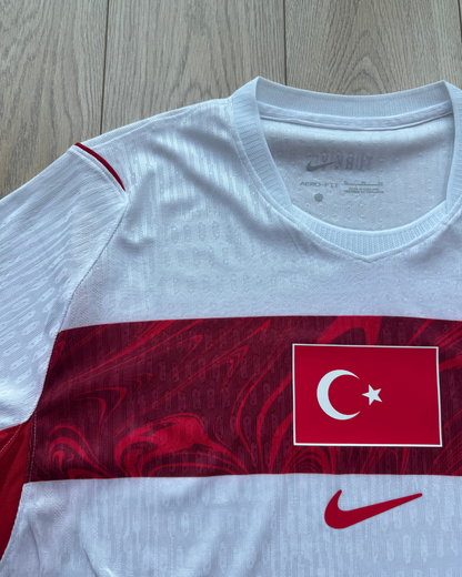 Türkiye 2026 Dünya Kupası Beyaz Player Futbol Forması