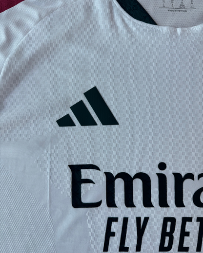 Real Madrid 2026/27 İç Saha Kısa Kollu Player Forması