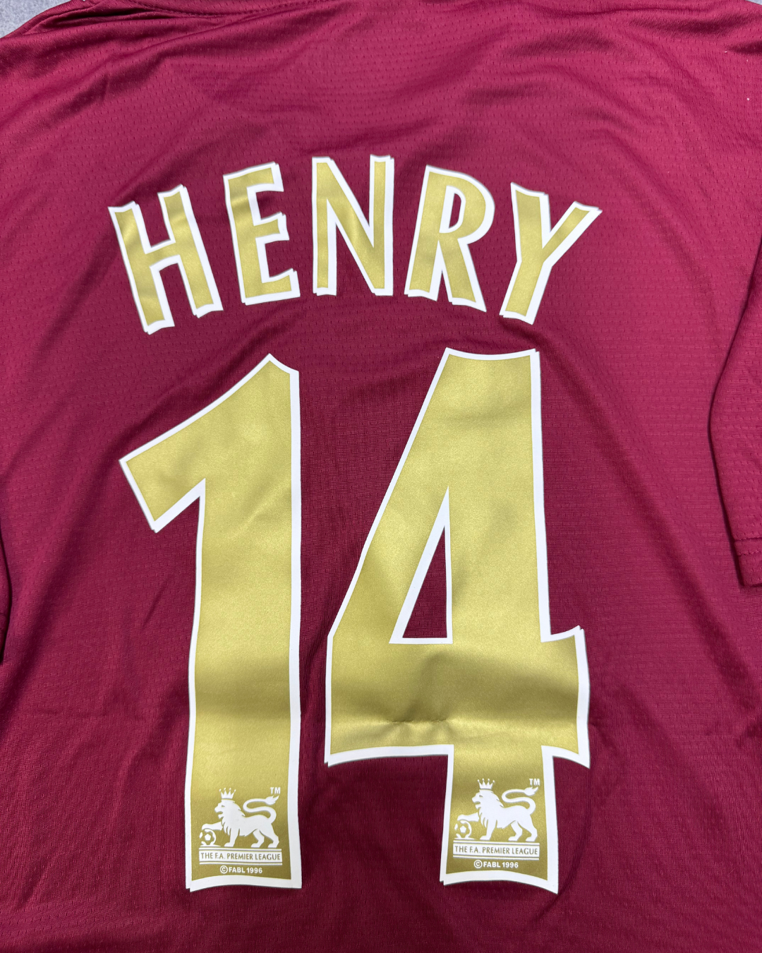 Arsenal 05/06 İç Saha Retro Player Futbol Forması