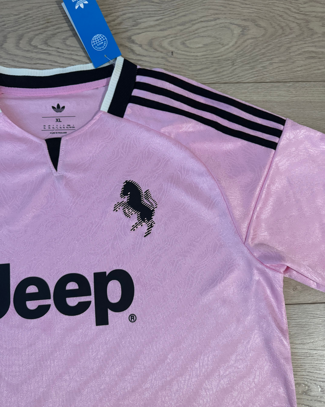 Juventus 2026/27 Deplasman Player Forması