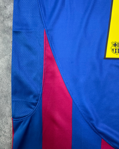 Barcelona 05/06 İç Saha Retro Player Futbol Forması
