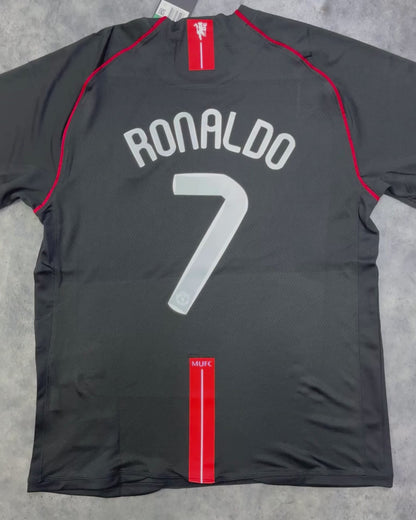 Manchester United 2008 Nostalji Siyah Kısa Kollu Player Futbol Forması