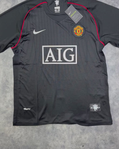 Manchester United 2008 Nostalji Siyah Kısa Kollu Player Futbol Forması