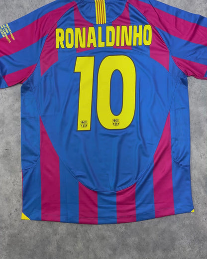 Barcelona 05/06 İç Saha Retro Player Futbol Forması